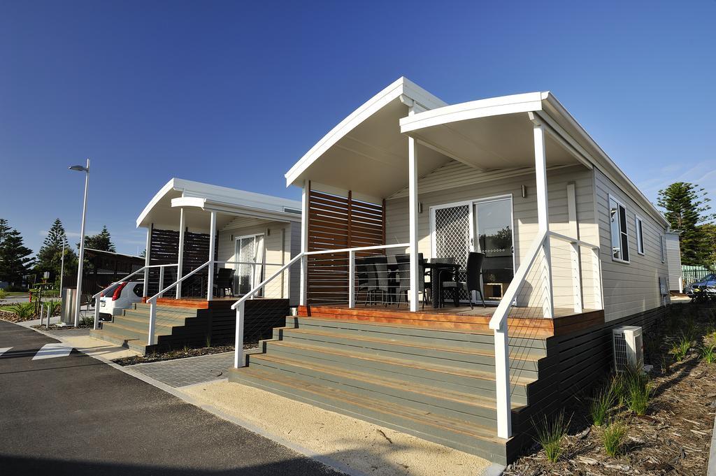 فندق Nrma Stockton Beach Holiday Park الغرفة الصورة